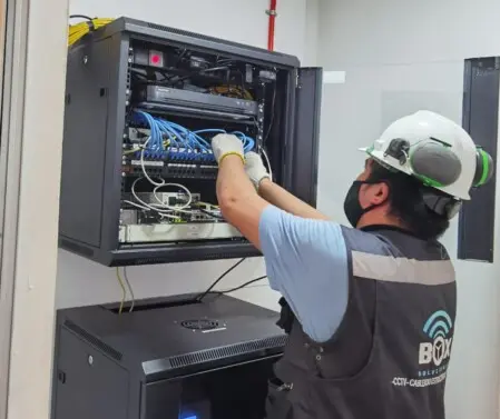 Empresa Box Soluciones, especialistas en soluciones Integrales TI en Chile - Cableado Estructurado y Redes TI